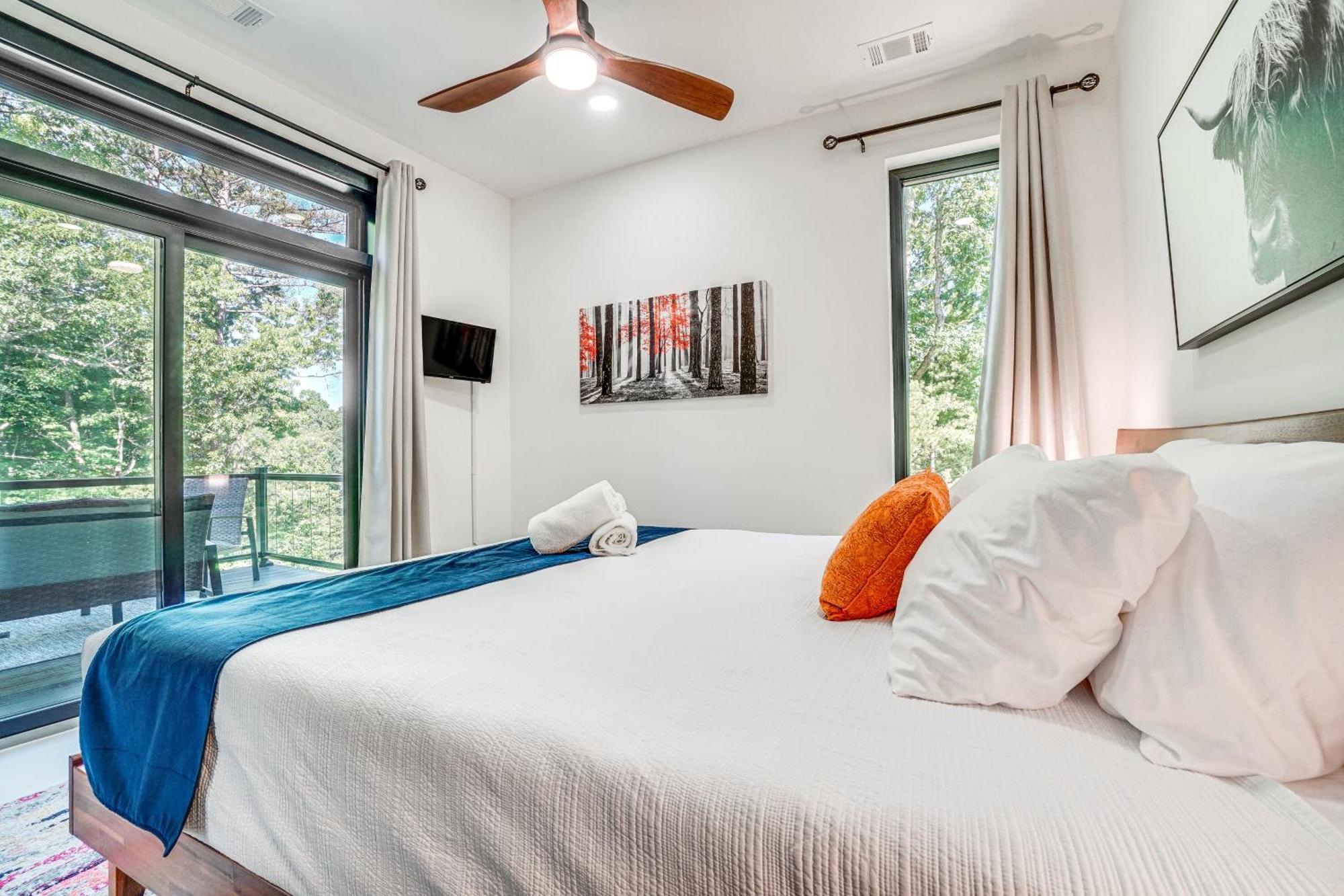 Luxury Modern Home On Golf Course With Game Room! Helen Luaran gambar
