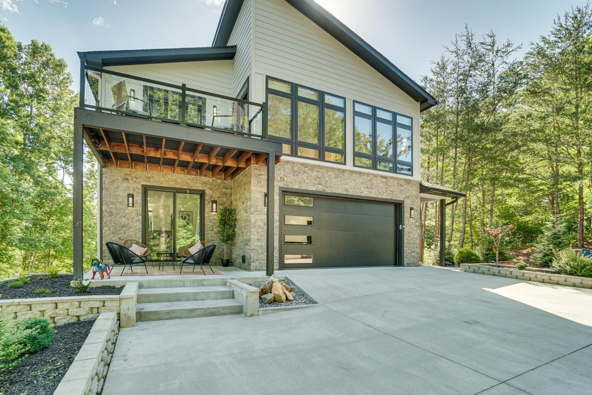 Luxury Modern Home On Golf Course With Game Room! Helen Luaran gambar